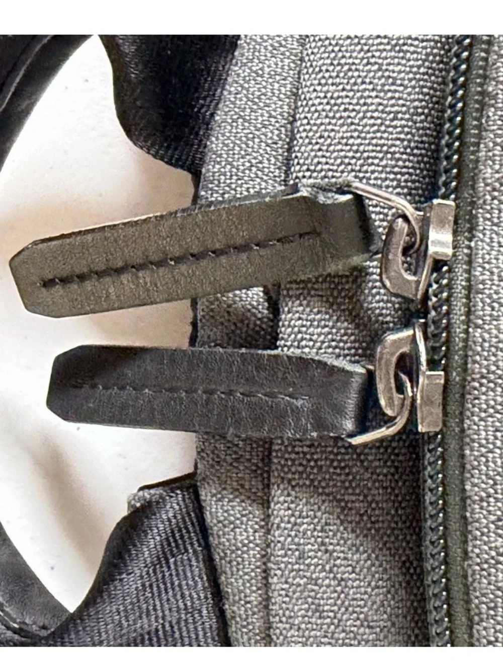 Bellroy Classic Backpack 1st Gen Moss Grey / Black 17L Laptop Bag 15”